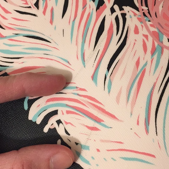 SOLD! Kate Spade Shoulder/Tote Bag - Picture 7 of 7